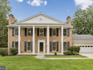 Beautifully Sited Stately Colonial