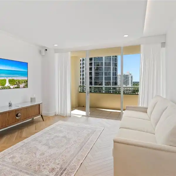 ONE-OF-A-KIND RESIDENCE AT THE RITZ-CARLTON EXECUTIVE RESIDENCES