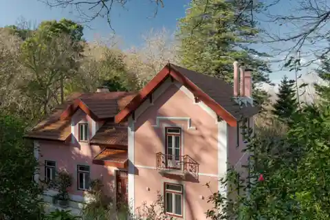 Majestic Masterfully Renovated Chalet