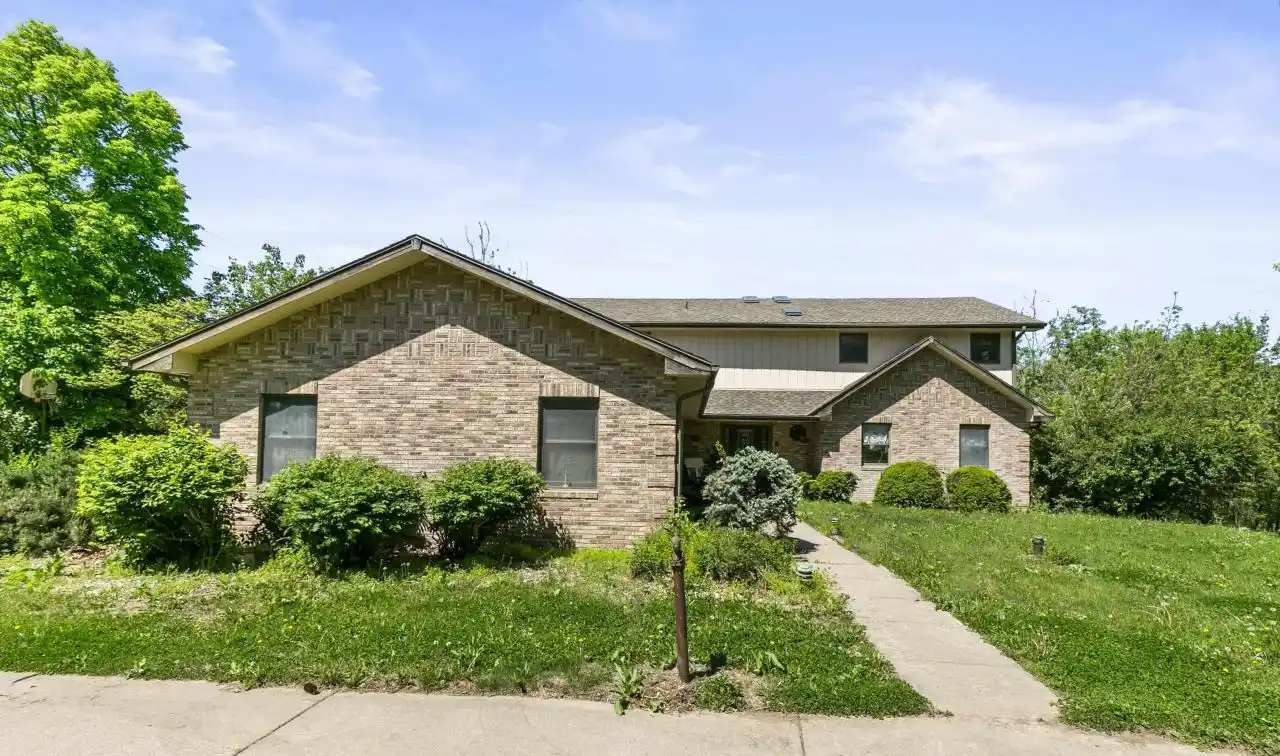 Exceptional In-town Estate