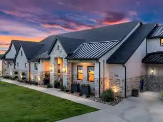 Extraordinary Custom Lakefront Home