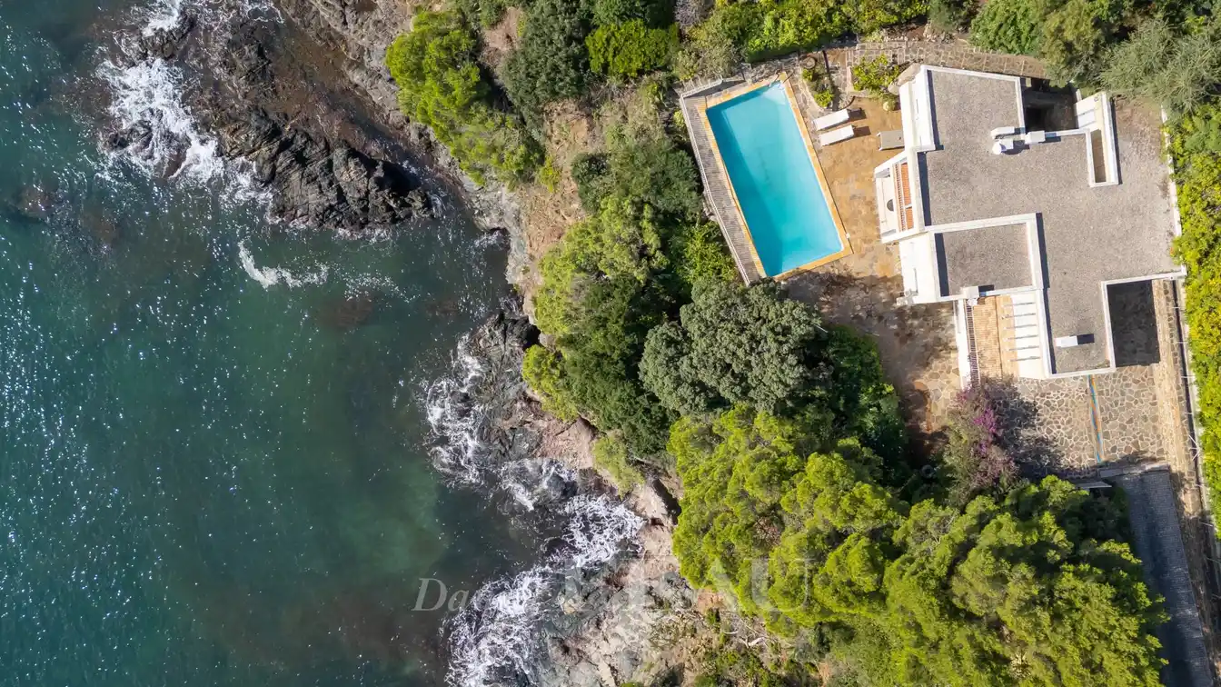 Unique Property in an Exceptional Location