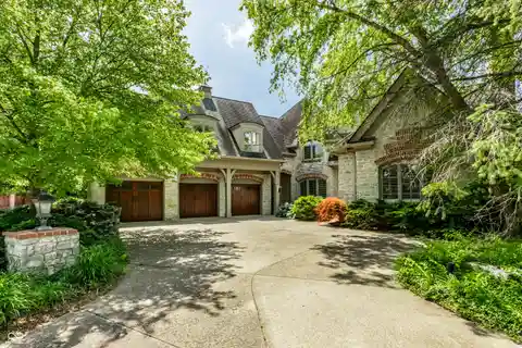 Serene Sanctuary in Oxbow Estates