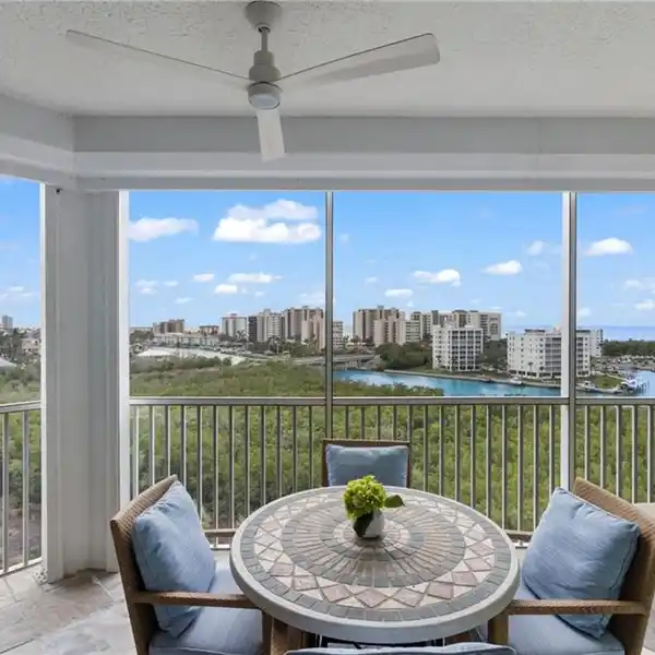 THOUGHTFULLY DESIGNED CONDO WITH BREATHTAKING VIEWS
