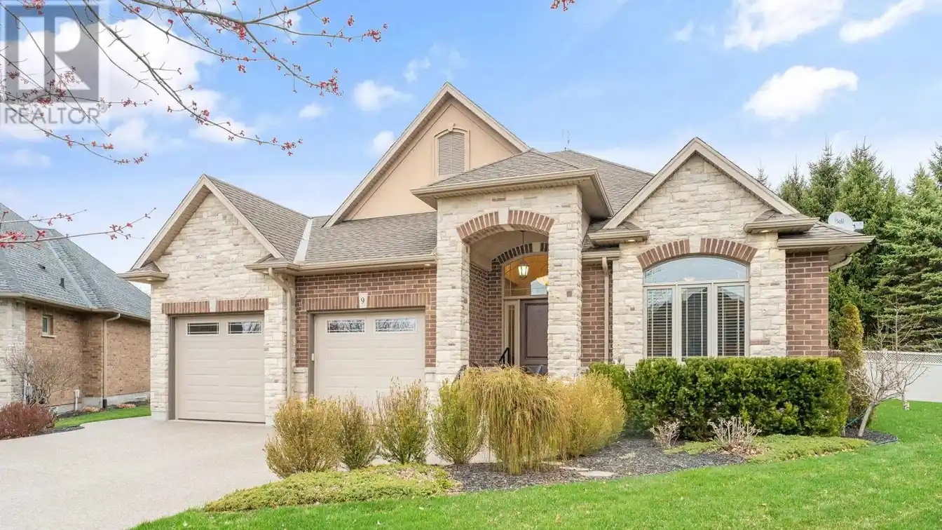 Beautifully Crafted Bungalow