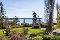 Northwest Contemporary Retreat