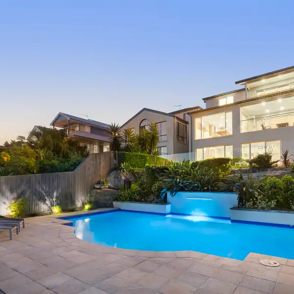 ARCHITECTURAL MASTERPIECE WITH BREATHTAKING VIEWS