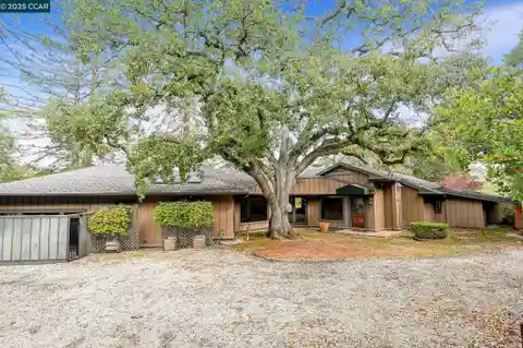 Expansive Private Estate with Endless Design Potential