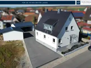 Renovated House with Three Garages Plus Extra Building Plot