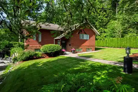 Lovely Deep Cove Home