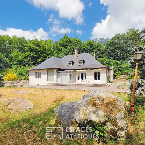 RARE ESTATE ON THE EDGE OF THE FOREST