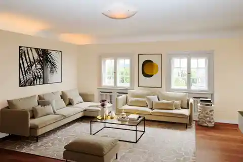 Maisonette Apartment in Historic Villa with Large Garden Area