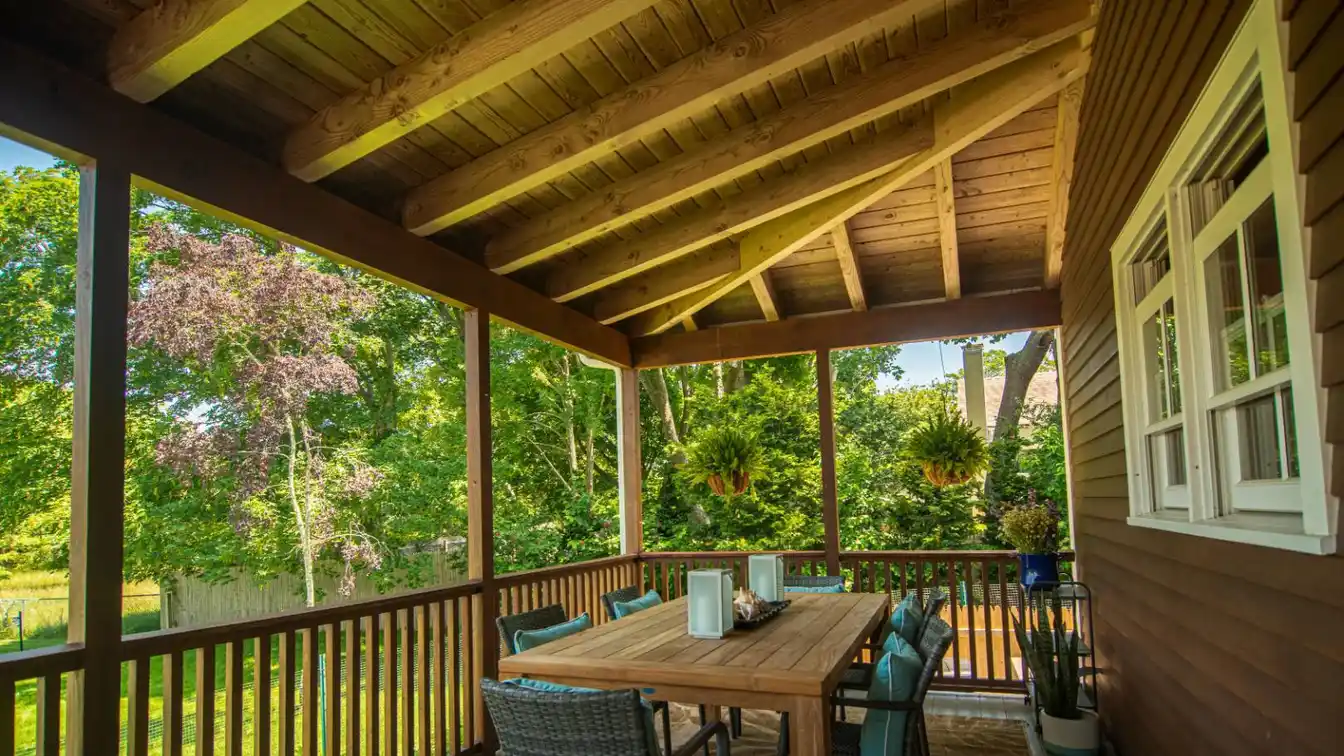 Charming Farmhouse with a Balcony and Great Views