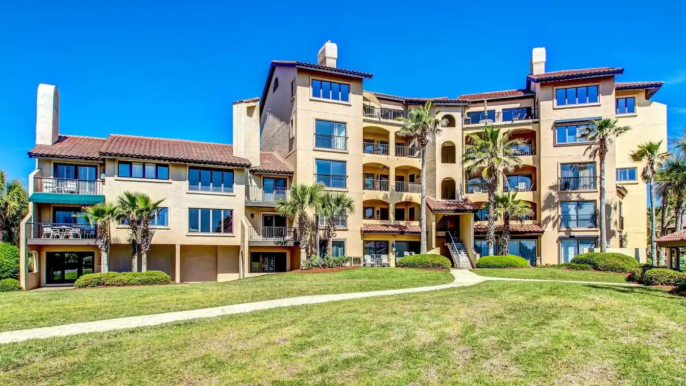 Spacious Ground-floor Villa