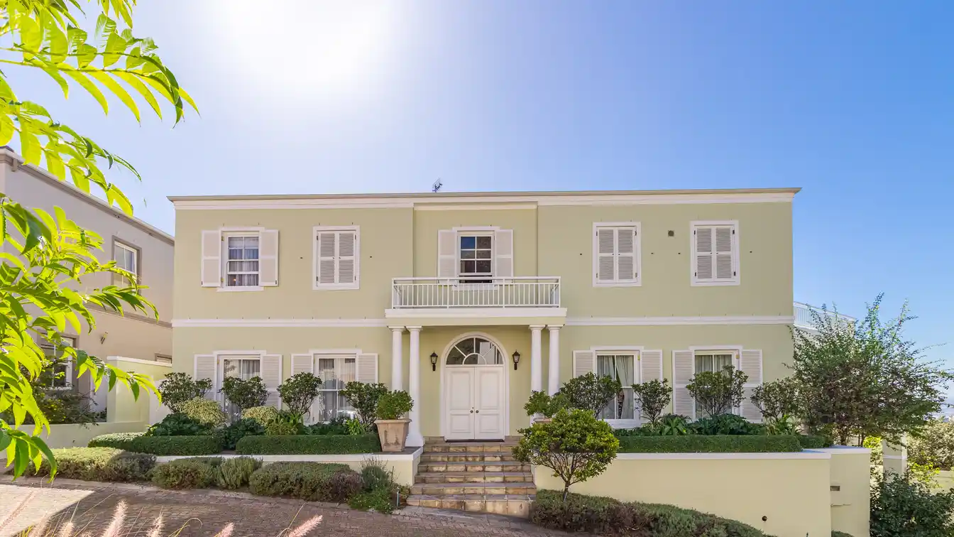 Georgian Style in St. John's Estate