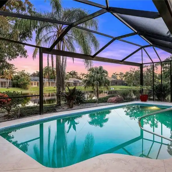 EXPANSIVE ESTATE HOME ON A QUIET CUL-DE-SAC