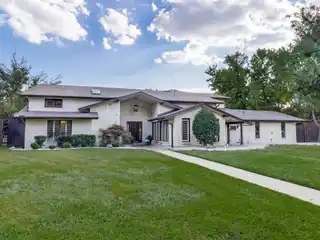 Nicely Updated Family Home in the Northwood Hills