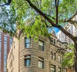 CLASSIC POTTER PALMER MANSION
