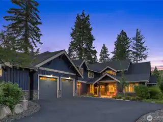 Stunning Mountain Retreat Thoughtfully Designed