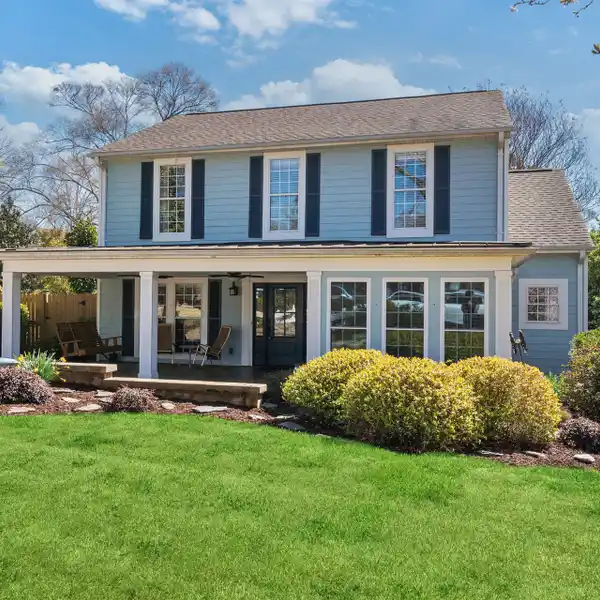 CHARMING HOME IN SOUGHT-AFTER NORTH MAIN COMMUNITY