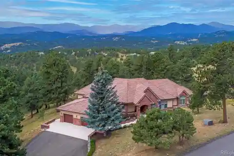 Exceptional Retreat Backing to Open Acreage
