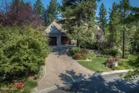 Turnkey Single-Level Home in Creekside Manors