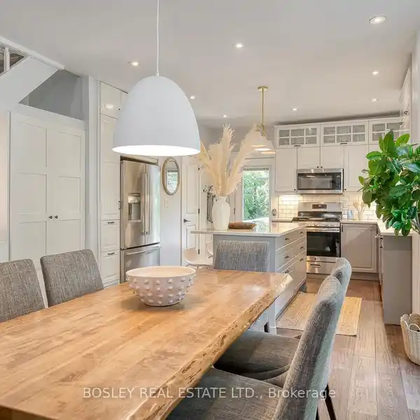 TURN-KEY LIVING IN BELOVED NEIGHBORHOOD