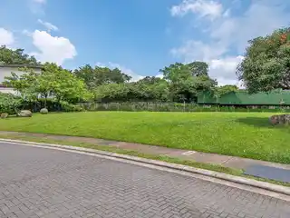 Garden Lot in La Hacienda 