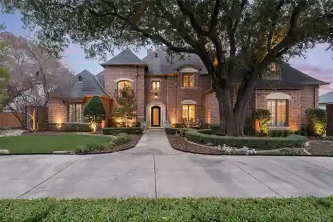 Transitional Home on a Quiet Street in Preston Hollow