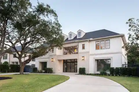 Extravagant Estate with Timeless Architectural Detail