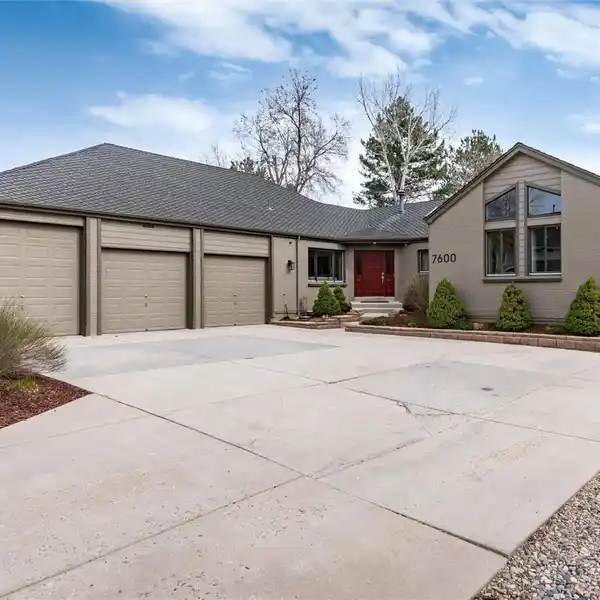 BEAUTIFULLY UPDATED HOME