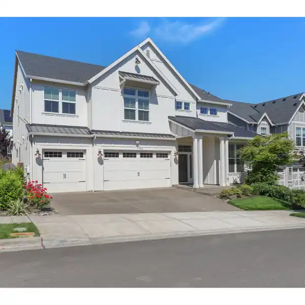 BEAUTIFUL FAMILY HOME NEAR TOP SCHOOLS