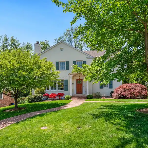 REMARKABLE RETREAT WITH BREATHTAKING GROUNDS