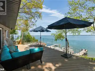 Exceptional Waterfront Retreat
