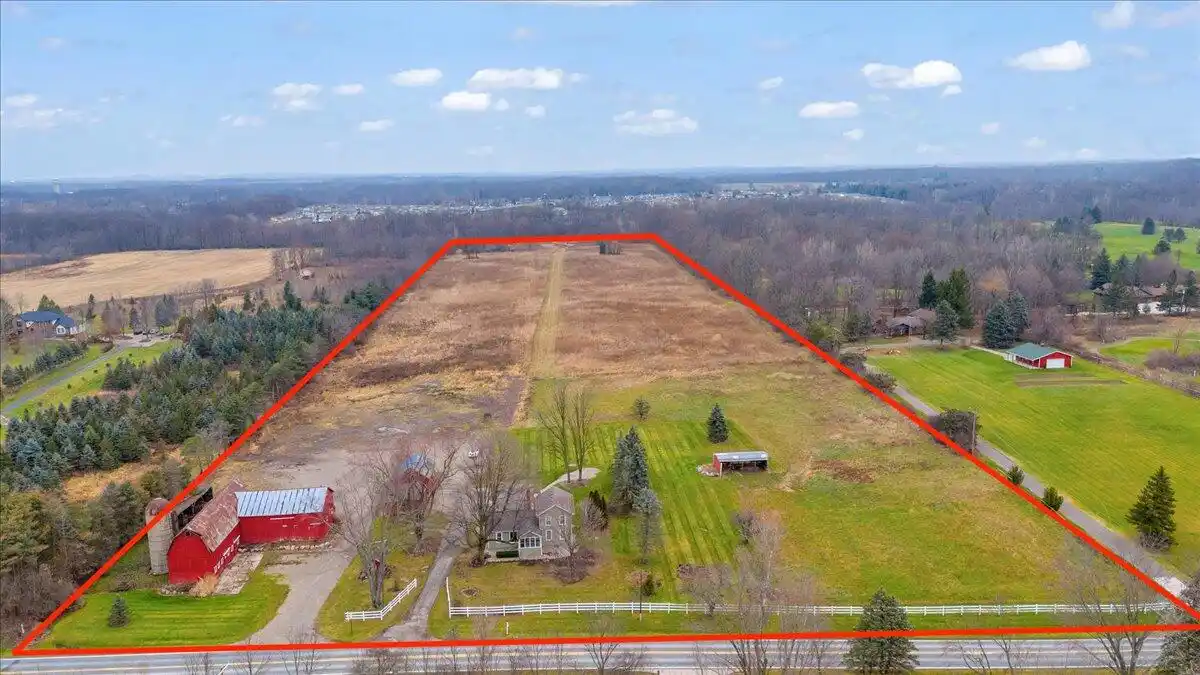 Charming Farmhouse on 30 Prime Acres
