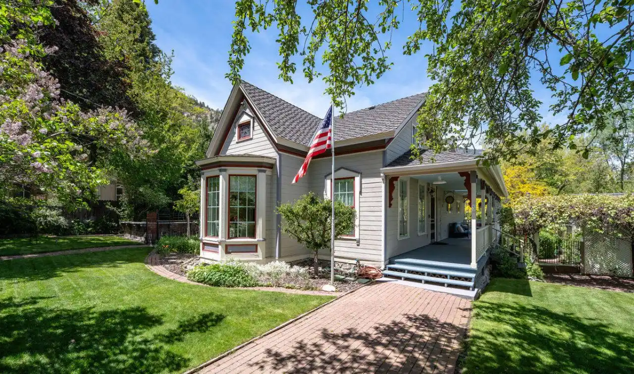 The Blossom-young House