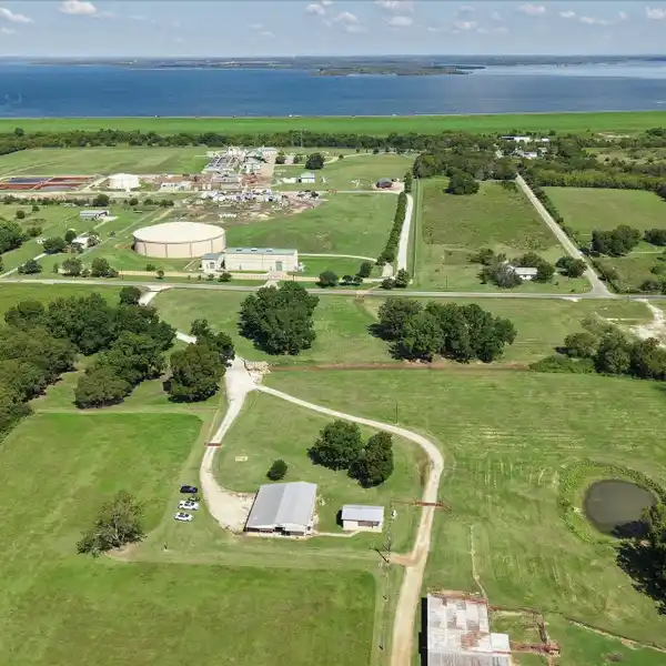 RARE AND VERSATILE 74 ACRES