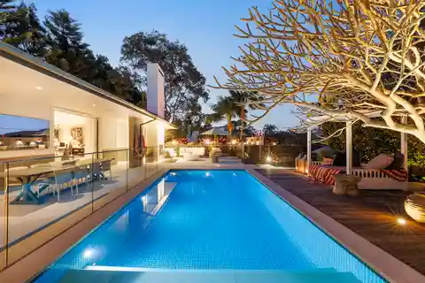 Beachside Bliss Meets Hamptons Elegance