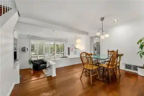 Delightful Newport Crest Townhome