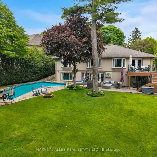 RAISED RANCH BUNGALOW IN PRINCESS ANNE MANOR