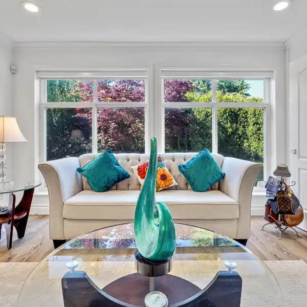 POINT GREY BEAUTY WITH SPACIOUS DECKS