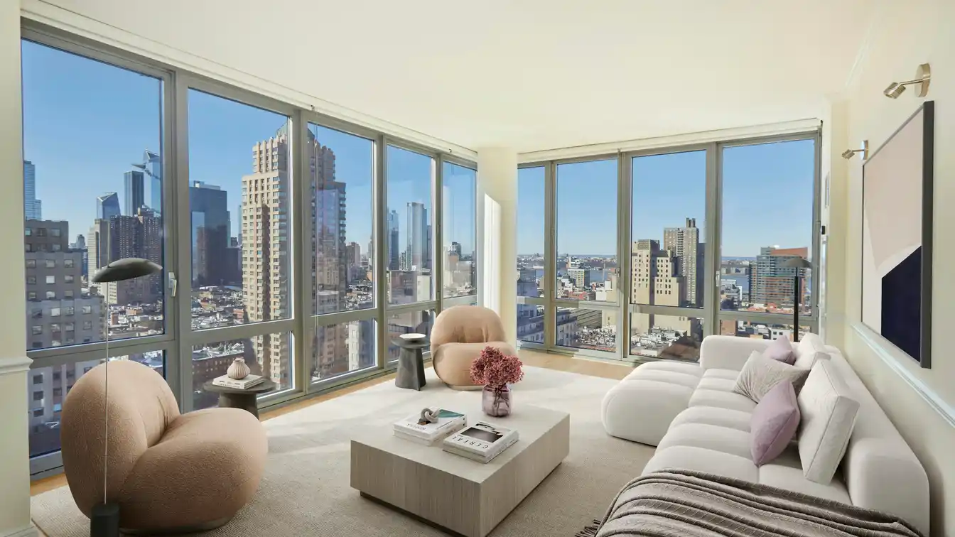 High-floor Two Bedroom at the Link with Panoramic Views