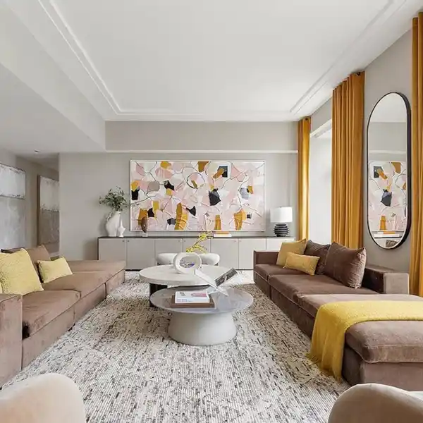 GRAND UPPER EAST SIDE LIVING WITH DESIGNER ELEGANCE