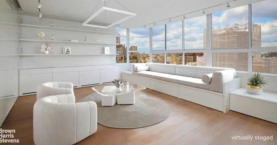 Mint Two Bedroom Condo off Park Avenue