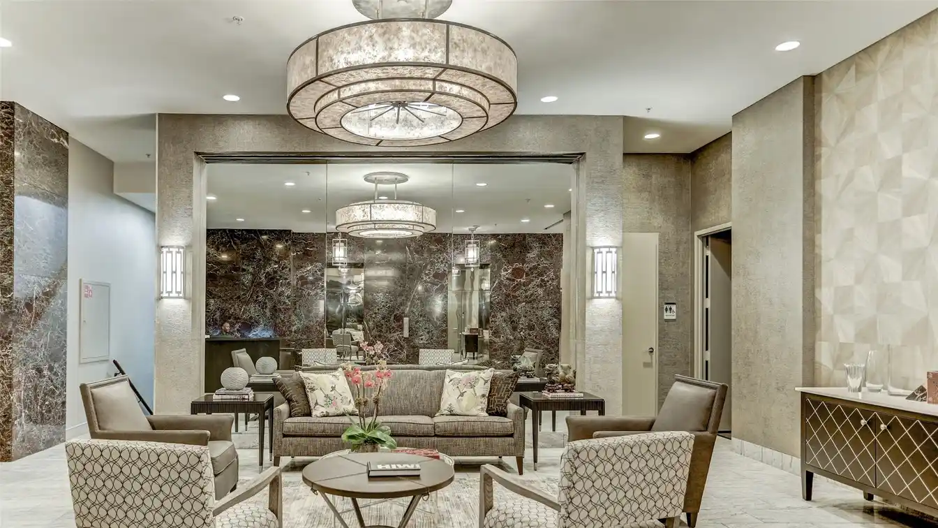 Penthouse in the Highly Sought-after Museum District