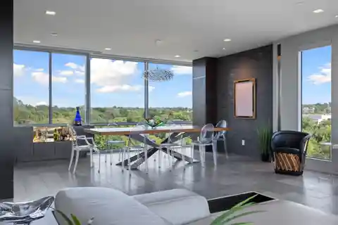 Devine Upscale Living in Alamo Heights