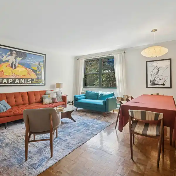 IMPECCABLY MAINTAINED WEST VILLAGE HOME