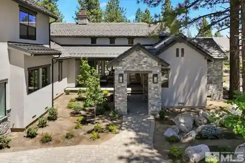 Brand New Mountain Modern Home in Montreux