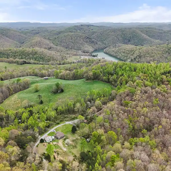 EXPANSIVE 278.1-ACRE UNRESTRICTED TRACT
