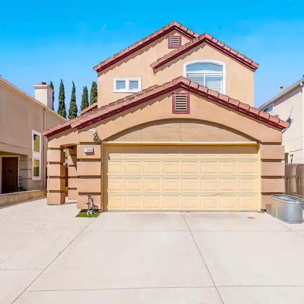 BEAUTIFULLY REMODELED BRIGHT AND AIRY HOME